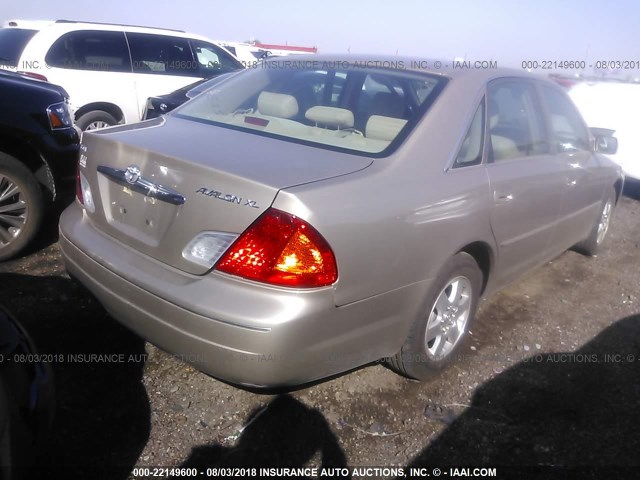 4T1BF28B3YU056877 - 2000 TOYOTA AVALON XL/XLS TAN photo 4