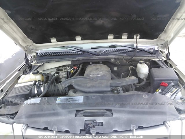 1GYEC63T84R169264 - 2004 CADILLAC ESCALADE LUXURY Weiß Foto 10