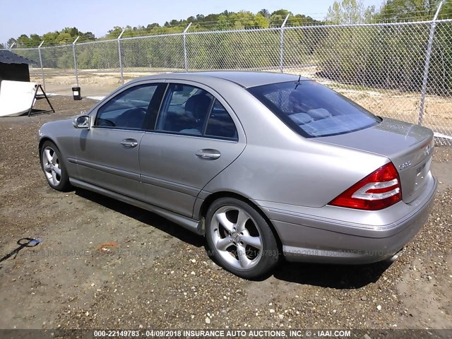 WDBRF52H96A865587 - 2006 MERCEDES-BENZ C GENERATION 2006 230 GRAY photo 3