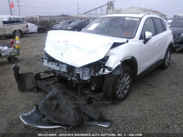 JM3KE4CY6G0910014 - 2016 MAZDA CX-5 TOURING Blanc photo 2