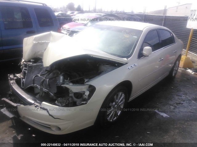 1G4HE5EM5AU118161 - 2010 BUICK LUCERNE CXL CREAM photo 2