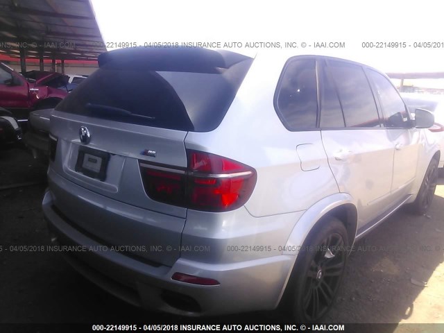 5UXZV4C56CL760328 - 2012 BMW X5 XDRIVE35I SILVER photo 4