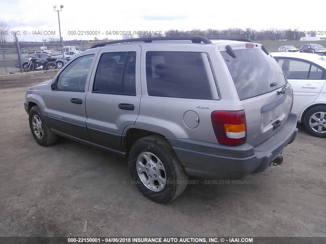 1J4GW48S91C722197 - 2001 JEEP GRAND CHEROKEE LAREDO SILVER photo 3