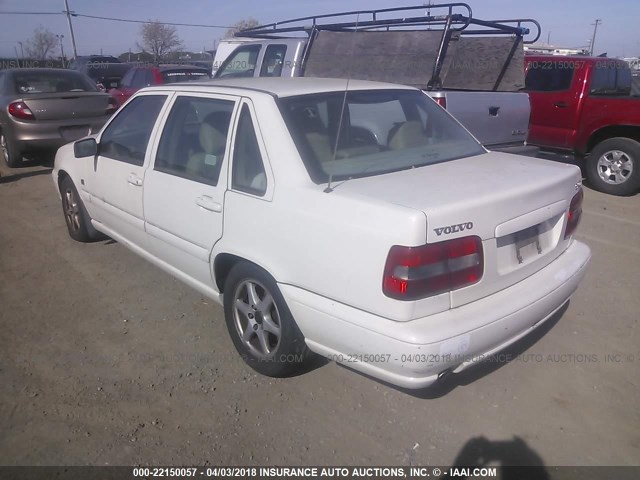 YV1LS61J9Y2645953 - 2000 VOLVO S70 SE WHITE photo 3