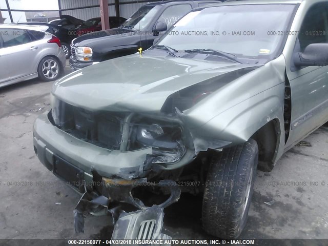 1GNDT13S242279593 - 2004 CHEVROLET TRAILBLAZER LS/LT GREEN photo 6