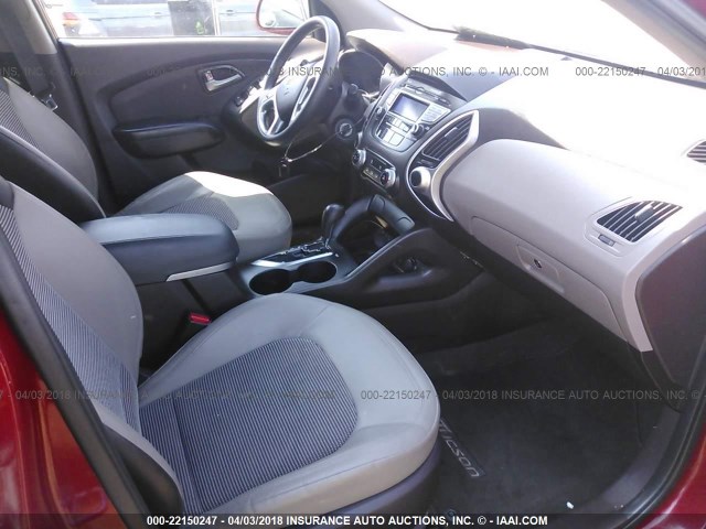 KM8JU3AC8BU257238 - 2011 HYUNDAI TUCSON GLS/LIMITED წითელი ფოტო 5