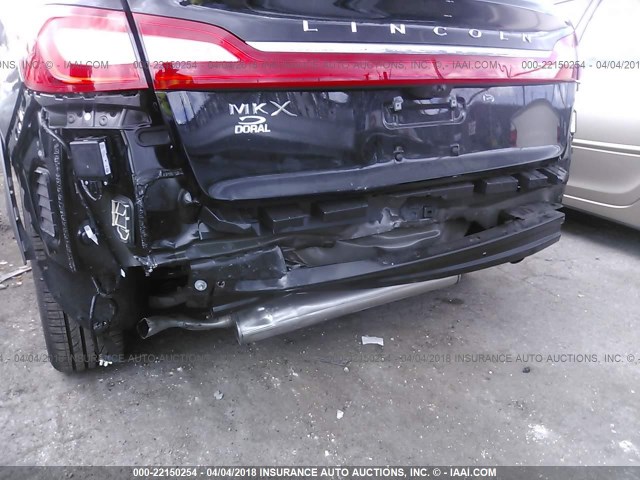 2LMPJ6LR0HBL53518 - 2017 LINCOLN MKX RESERVE 黑色 照片 6