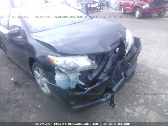 4T1BF1FK0CU075604 - 2012 TOYOTA CAMRY SE/LE/XLE BLACK photo 6