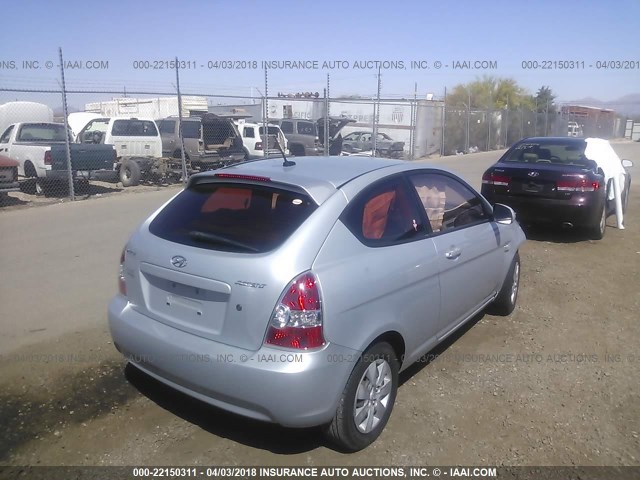 KMHCM3AC7AU171734 - 2010 HYUNDAI Accent BLUE/GS SILVER photo 4