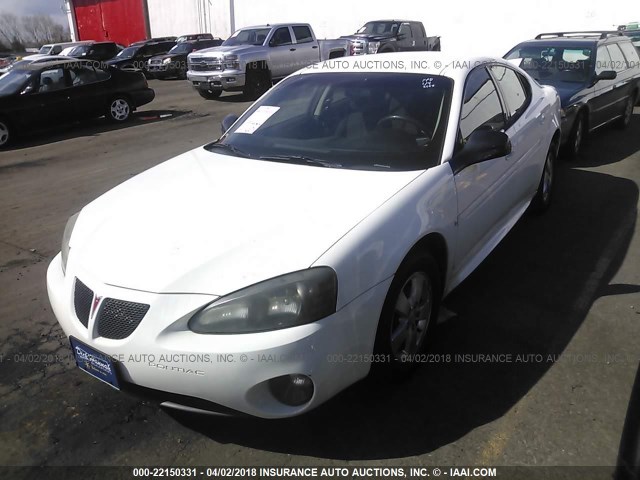 2G2WP552481119509 - 2008 PONTIAC GRAND PRIX WHITE photo 2