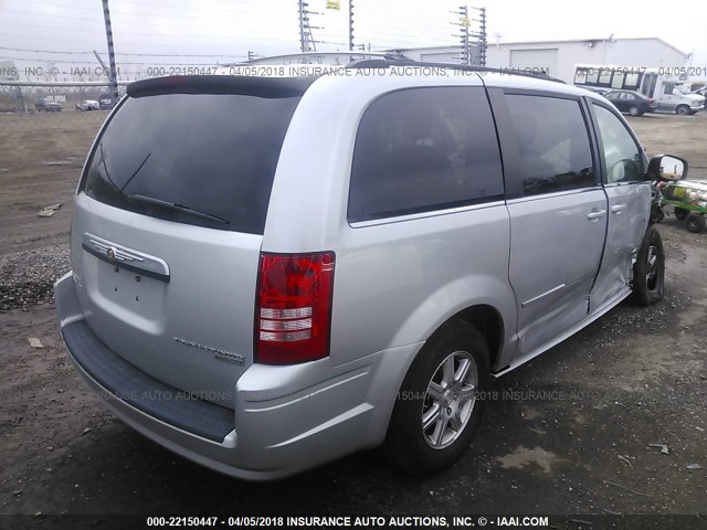 2A8HR54119R583683 - 2009 CHRYSLER TOWN & COUNTRY TOURING SILVER photo 4