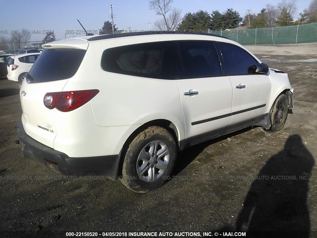 1GNKREED6BJ308611 - 2011 CHEVROLET TRAVERSE LS WHITE photo 4