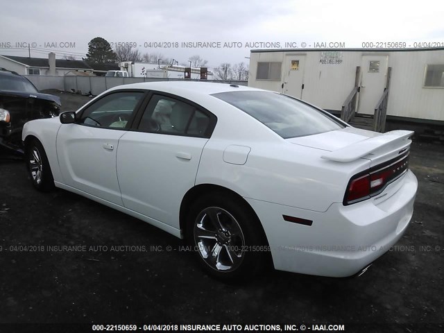 2C3CDXBGXCH219721 - 2012 DODGE CHARGER SE WHITE photo 3