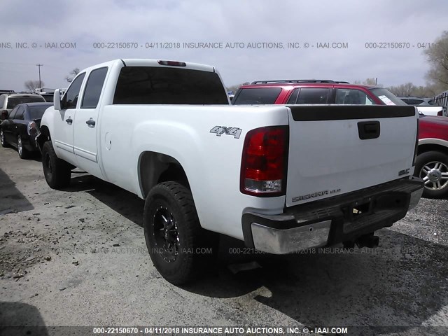 1GT4K3B65AF131986 - 2010 GMC SIERRA K3500 SLE WHITE photo 3