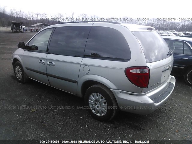 1A4GP45R06B660037 - 2006 CHRYSLER TOWN & COUNTRY  GRAY photo 3