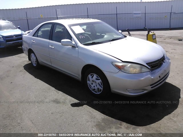 4T1BE32KX3U782150 - 2003 TOYOTA CAMRY LE/XLE/SE ვერცხლისფერი ფოტო 1