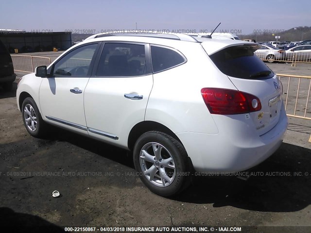 JN8AS5MT4BW160628 - 2011 NISSAN ROGUE S/SV/KROM WHITE photo 3