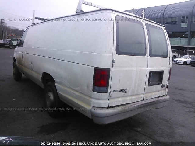 1FTPS24L2WHB55460 - 1998 FORD ECONOLINE E250 SUPER DUTY VAN WHITE photo 3