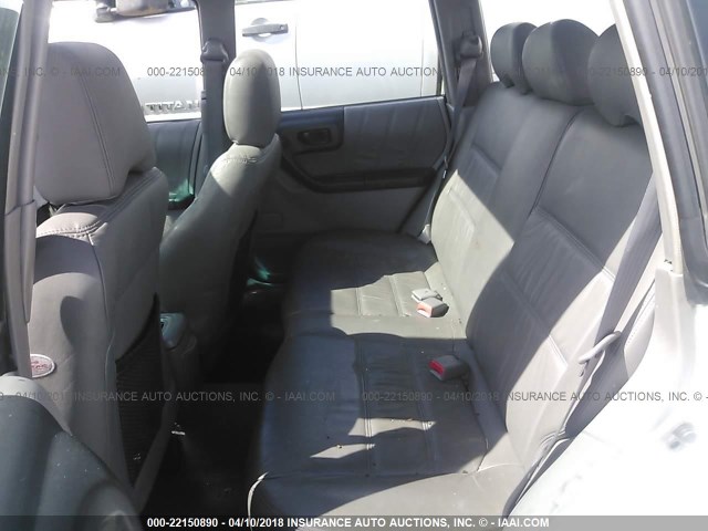 JF1SF65602H735322 - 2002 SUBARU FORESTER S 白色 照片 8