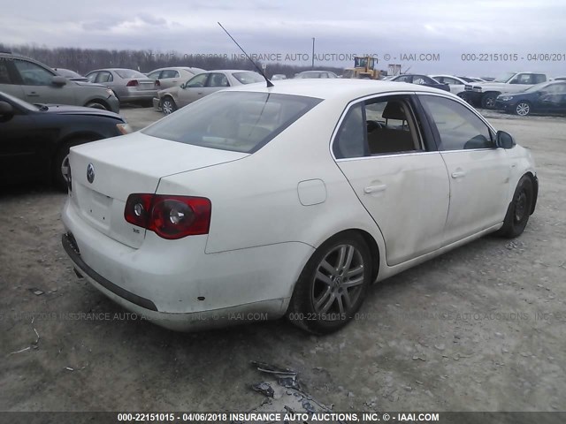 3VWEF71K97M069707 - 2007 VOLKSWAGEN JETTA WOLFSBURG 白色 照片 4