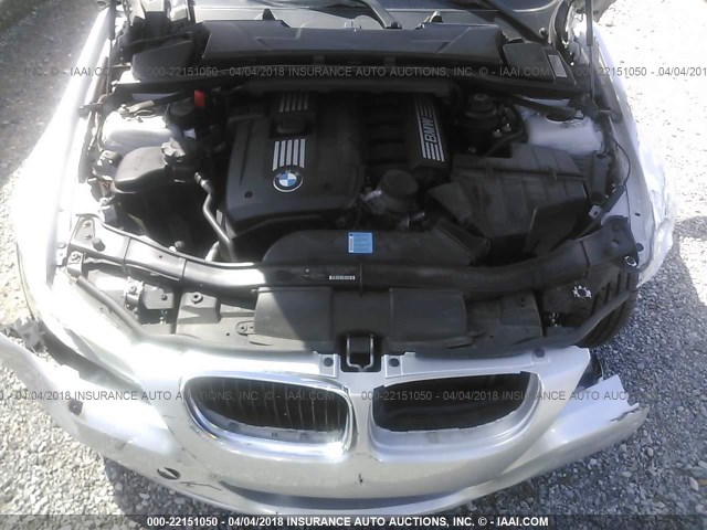 WBAPK7C57BA463546 - 2011 BMW 328 SILVER photo 10