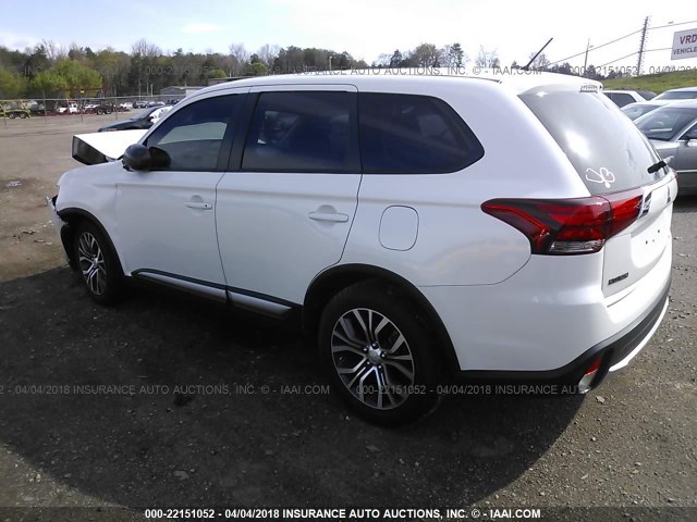 JA4AD2A34GZ038344 - 2016 MITSUBISHI OUTLANDER ES თეთრი ფოტო 3