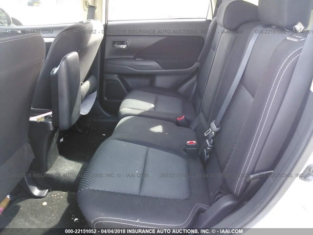 JA4AD2A34GZ038344 - 2016 MITSUBISHI OUTLANDER ES თეთრი ფოტო 8