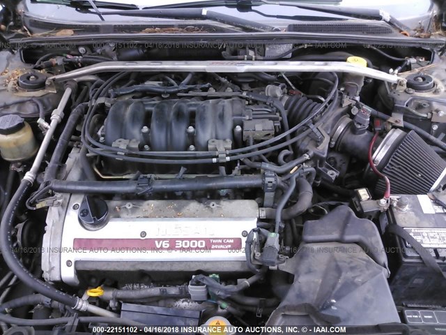 JN1CA31D4YT537884 - 2000 NISSAN MAXIMA GLE/GXE/SE GRAY photo 10