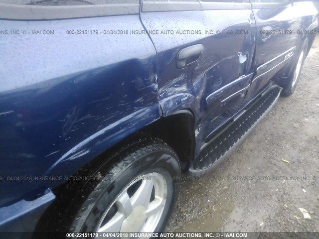 1GKDT13S322514674 - 2002 GMC ENVOY BLUE photo 6