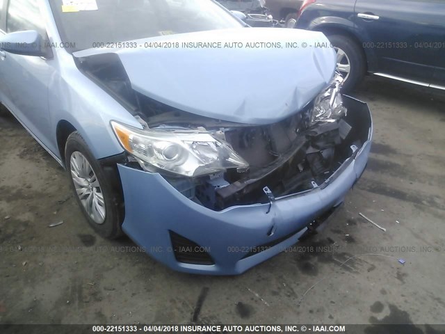 4T1BF1FKXCU543760 - 2012 TOYOTA CAMRY SE/LE/XLE BLUE photo 6