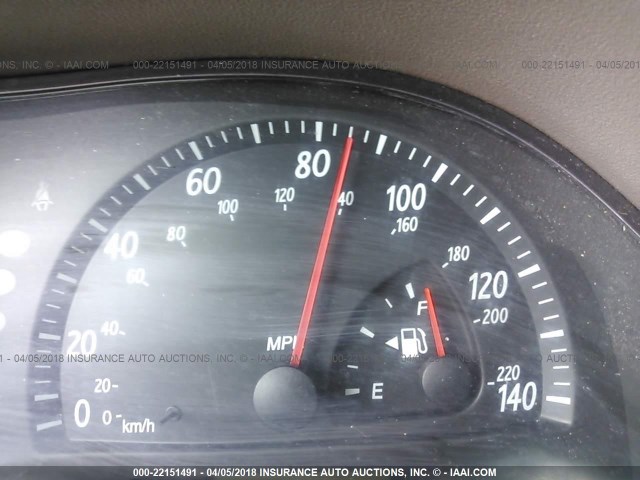 4T1BE32K52U075746 - 2002 TOYOTA CAMRY LE/XLE/SE WHITE photo 7