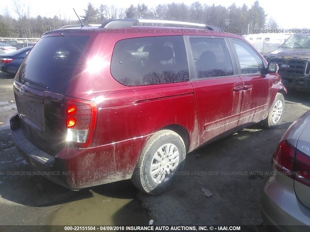 KNDMG4C77C6434303 - 2012 KIA SEDONA LX RED photo 4