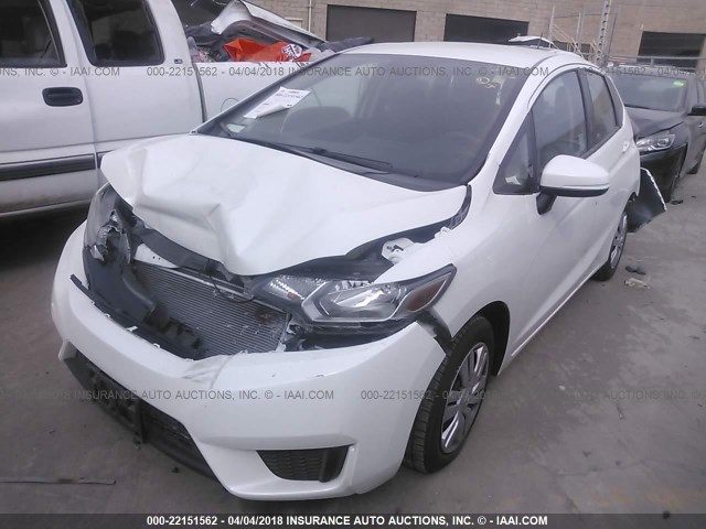 JHMGK5H5XGX011433 - 2016 HONDA FIT LX WHITE photo 2