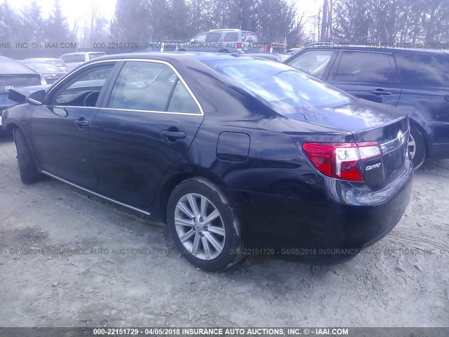 4T4BF1FK8DR313996 - 2013 TOYOTA CAMRY L/SE/LE/XLE BLACK photo 3