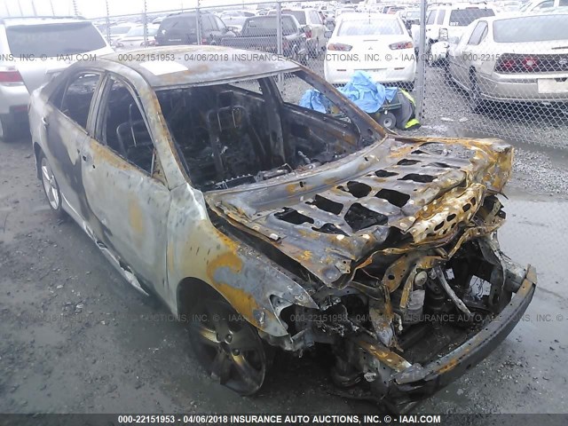 4T1BF3EK1BU618115 - 2011 TOYOTA CAMRY SE/LE/XLE SILVER photo 6