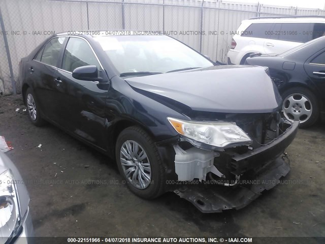 4T4BF1FK7CR188553 - 2012 TOYOTA CAMRY SE/LE/XLE GRAY photo 1