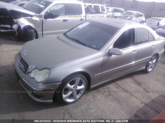 WDBRF52H76F825589 - 2006 MERCEDES-BENZ C GENERATION 2006 230 SILVER photo 2