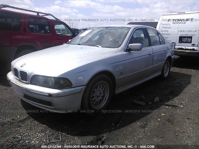 WBADT43412GZ99525 - 2002 BMW 525 I AUTOMATIC SILVER photo 2