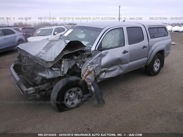 5TFLU4EN9EX087960 - 2014 TOYOTA TACOMA DOUBLE CAB ვერცხლისფერი ფოტო 2