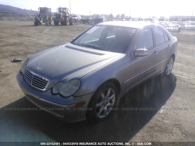 WDBRF40J33A501662 - 2003 MERCEDES-BENZ C 230K SPORT SEDAN SILVER photo 2