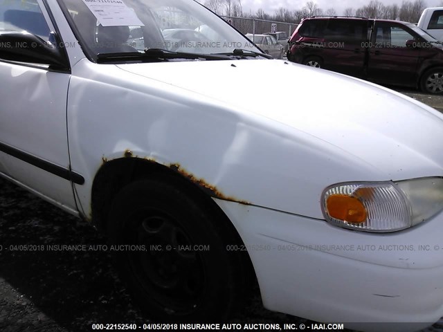 1Y1SK52872Z420626 - 2002 CHEVROLET GEO PRIZM LSI WHITE photo 6