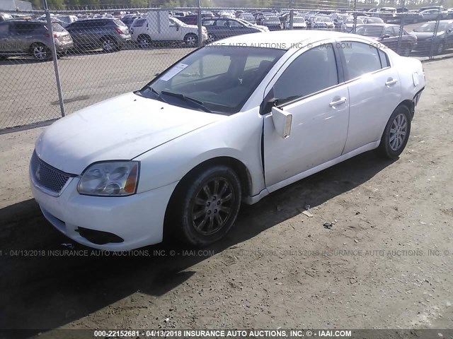 4A32B2FF0CE019713 - 2012 MITSUBISHI GALANT FE WHITE photo 2