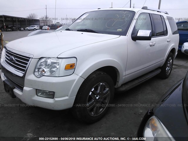 1FMEU7F89AUA93526 - 2010 FORD EXPLORER LIMITED თეთრი ფოტო 2