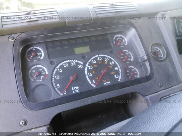 1FUJGLDR1ASAS2830 - 2010 FREIGHTLINER CASCADIA 125  BLACK photo 6