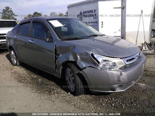 1FAHP35N08W216837 - 2008 FORD FOCUS SE/SEL/SES SILVER photo 1