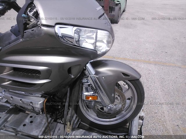 1HFSC47L88A705826 - 2008 HONDA GL1800 GOLD photo 5