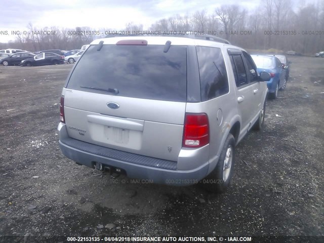 1FMDU73W92UD44156 - 2002 FORD EXPLORER XLT SILVER photo 4