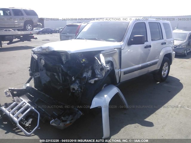 1C4PJLAK3CW122110 - 2012 JEEP LIBERTY SPORT 银色 照片 2