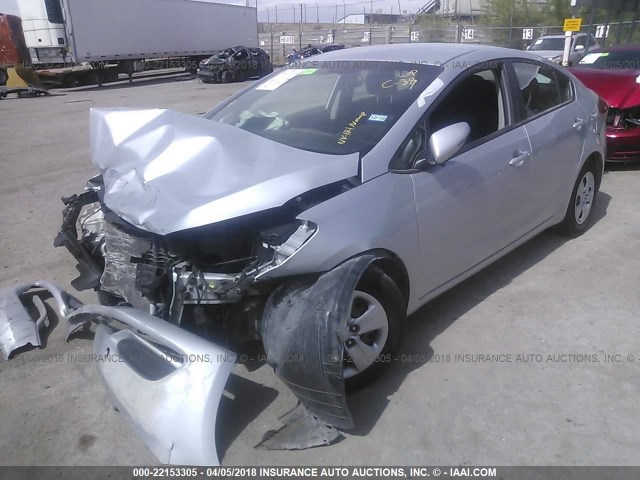 KNAFX4A62F5331347 - 2015 KIA FORTE LX SILVER photo 2