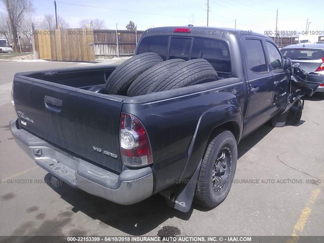 3TMLU42N29M034467 - 2009 TOYOTA TACOMA DOUBLE CAB GRAY photo 4